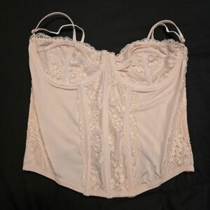 Forever21 NWOT Elegant Lace Bustier
